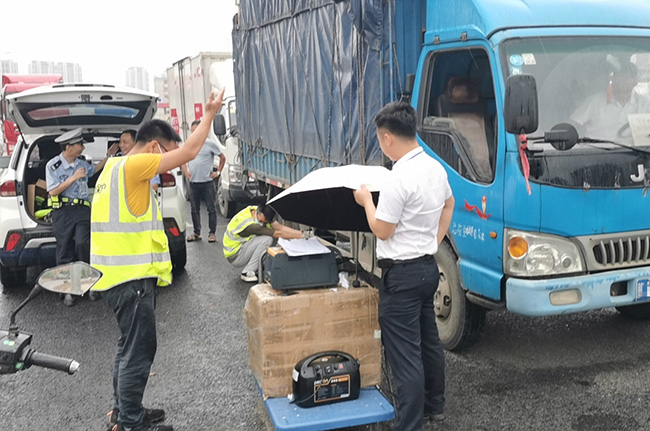 打響第一槍！江西廣電計量協同開展南昌市機動車尾氣路檢路查聯合執法行動